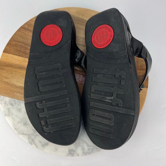 Fitflop 7 Floral Embellished Verna Thong Orthotic Black Patent Leather Sandal - Picture 11 of 11